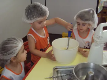 Atividades desenvolvidas na Escola Doritos