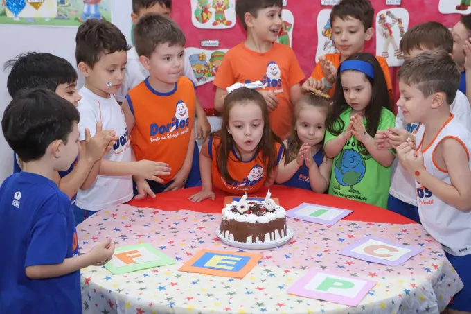 Aniversariantes de Dezembro - Escola Doritos