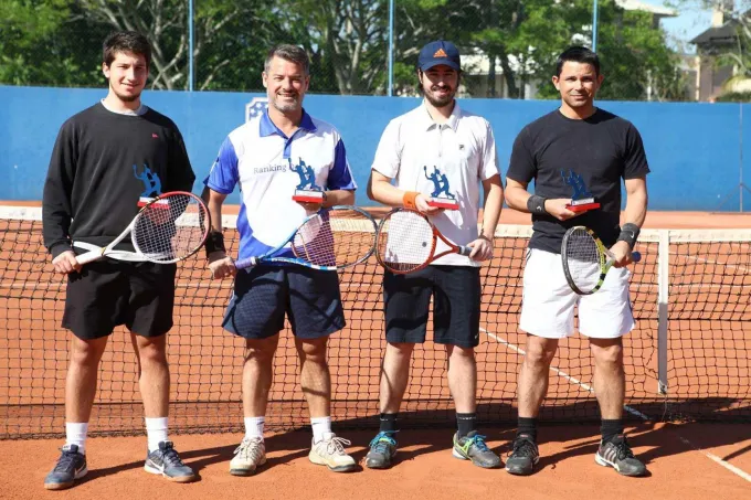 Torneio de Tênis de Duplas
